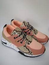 Load image into Gallery viewer, Blush Snake Platform Sneaker