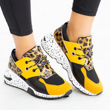 Load image into Gallery viewer, Leopard Print Platform Sneaker